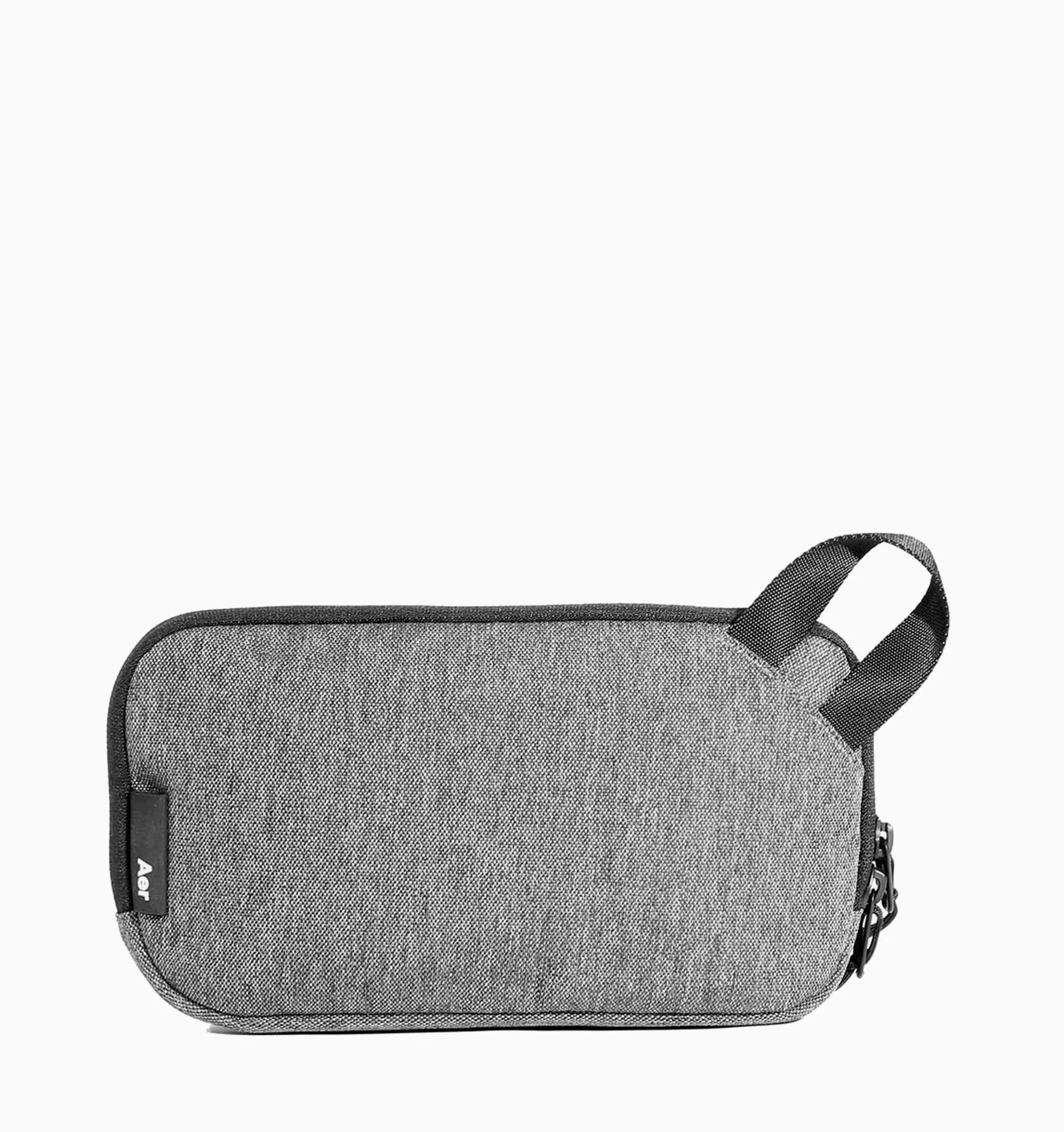 Aer Slim Pouch