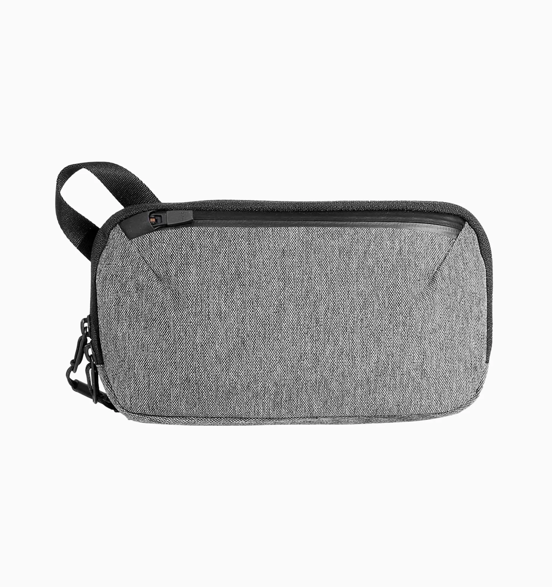 Aer Slim Pouch