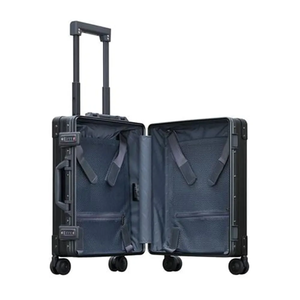 Aleon 19" International Carry-On