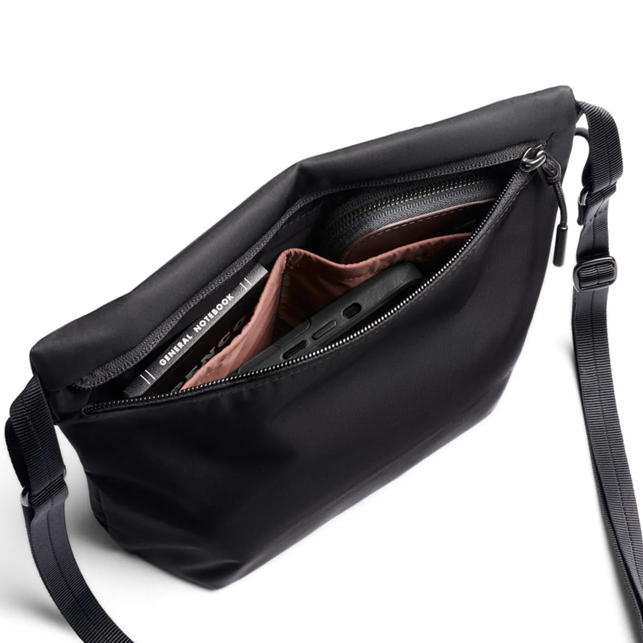 Bellroy Laneway Sacoche Bag Ink