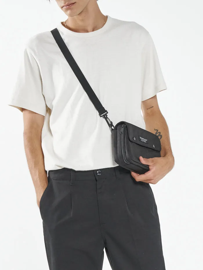 Century Shoulder Pouch - Black