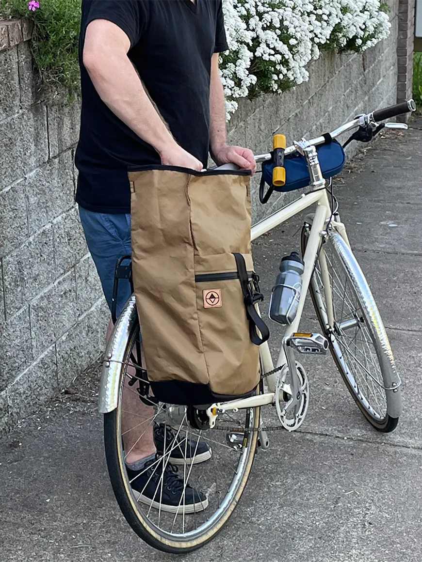 Commuter Macro Pannier 21L