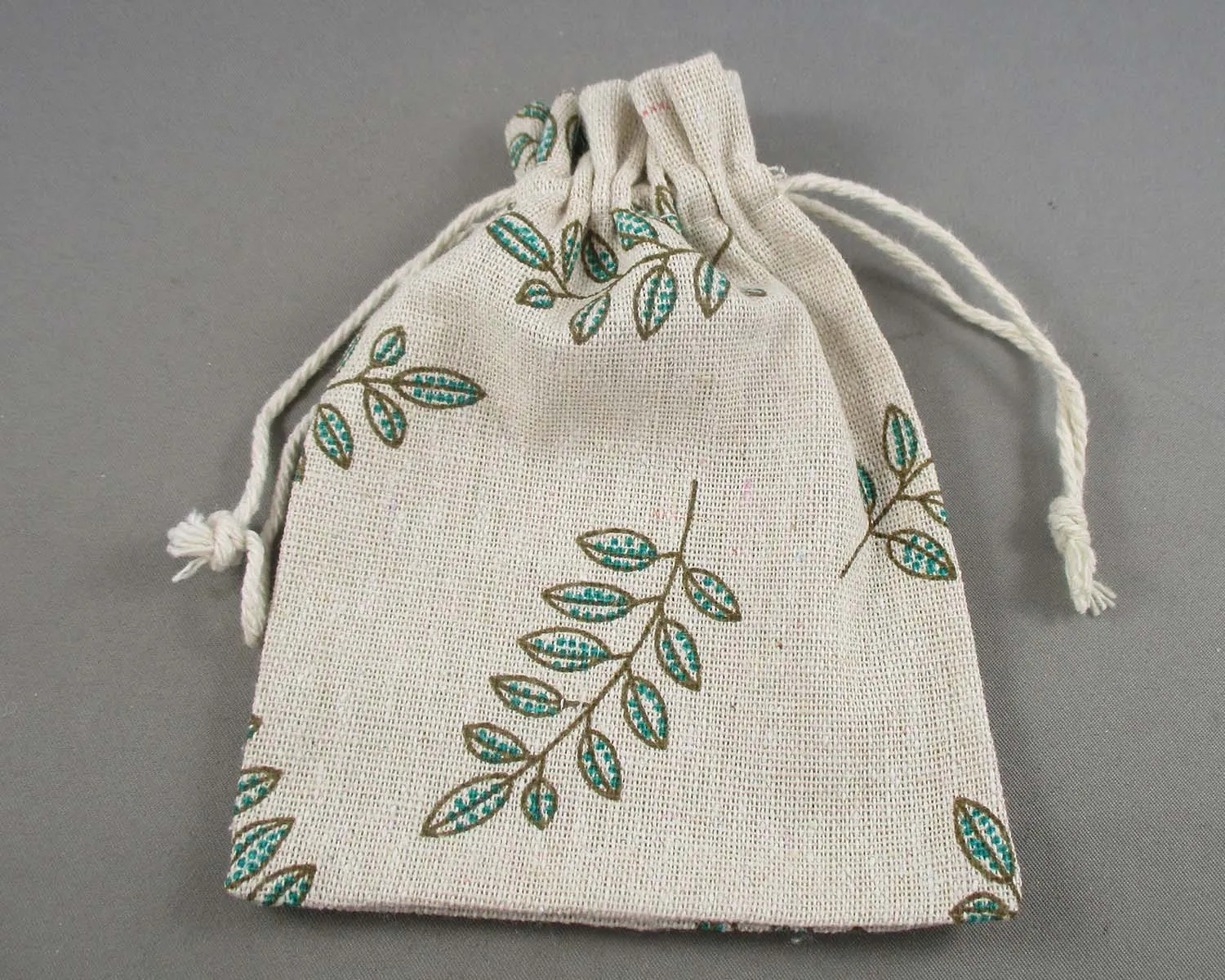 Green Leaf Bag for Gemstones (Various Sizes)