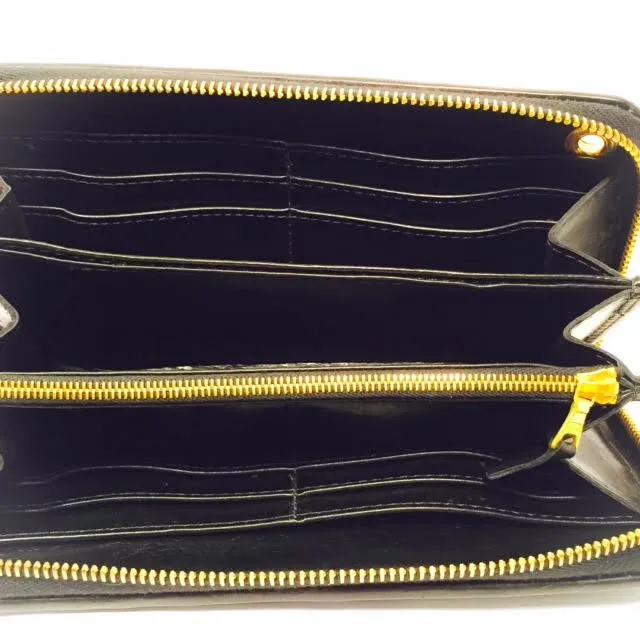 Large Zipper Wallet in Black Elephant Leather