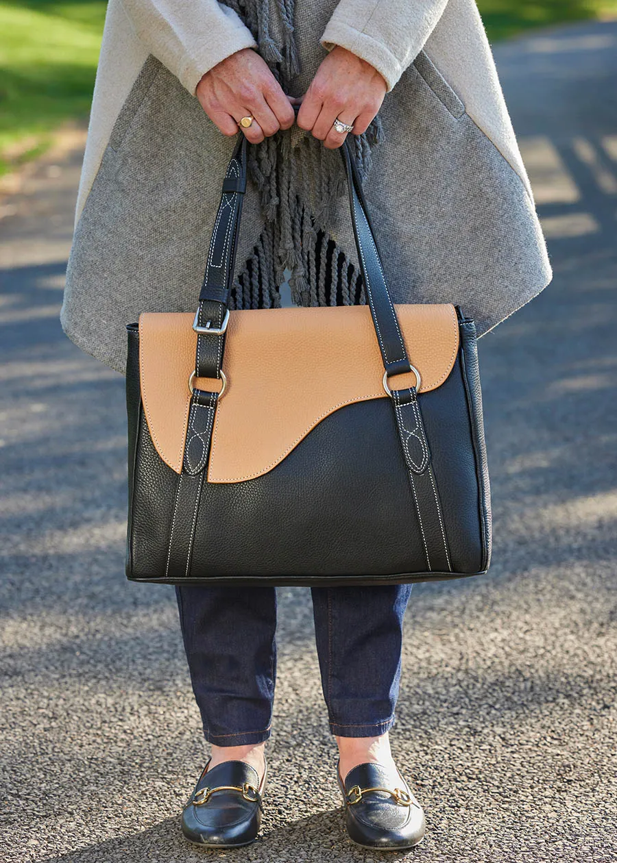 Paddock Lux Shoulder Bag in Pebbled Leather