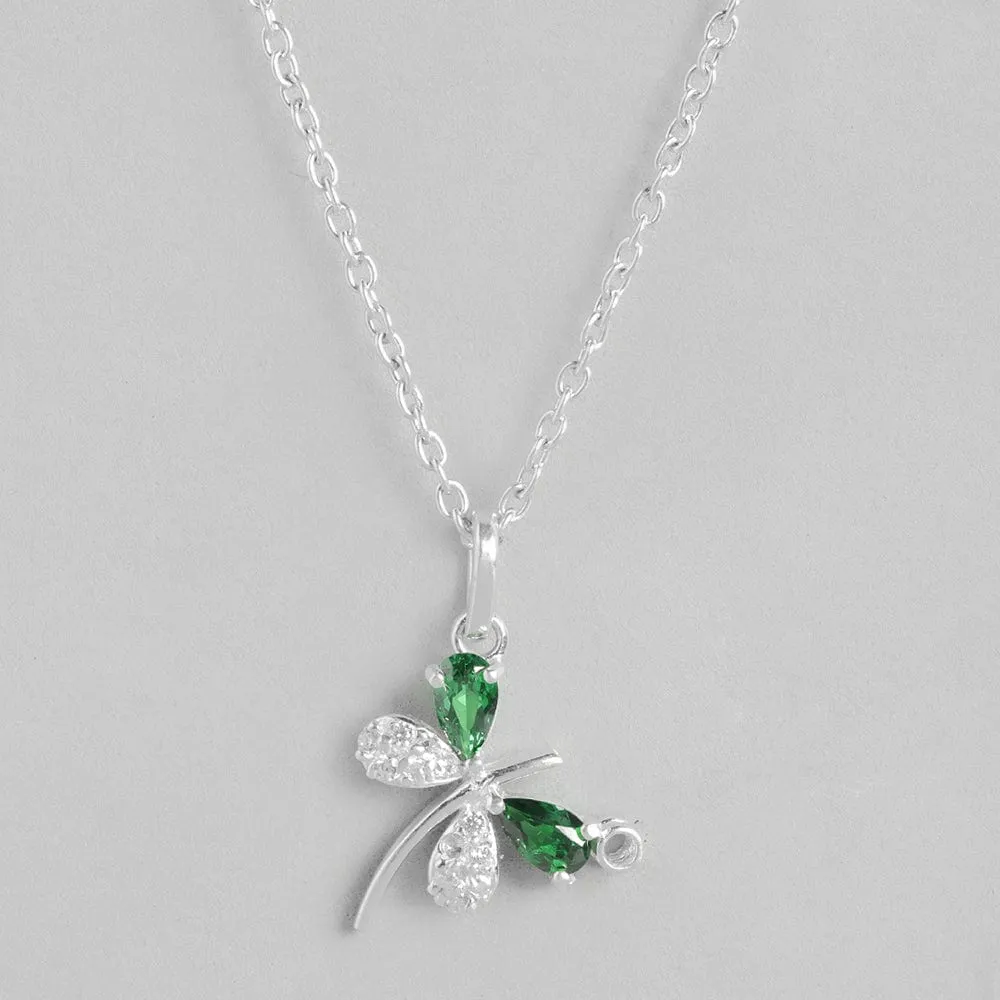 Elegant Silver Butterfly-Shaped Pendant Necklace with Chain