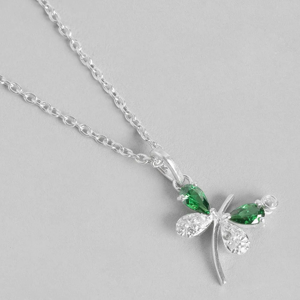 Elegant Silver Butterfly-Shaped Pendant Necklace with Chain